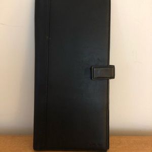 TUMI Passport Travel Wallet